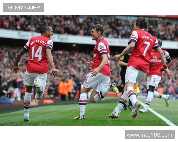 德甲激战：那不勒斯险胜巴萨红牌争议引发全场热议