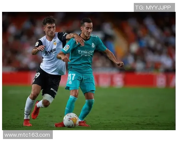 波尔图与皇马友谊赛战平绝杀时刻引发全场热烈反响