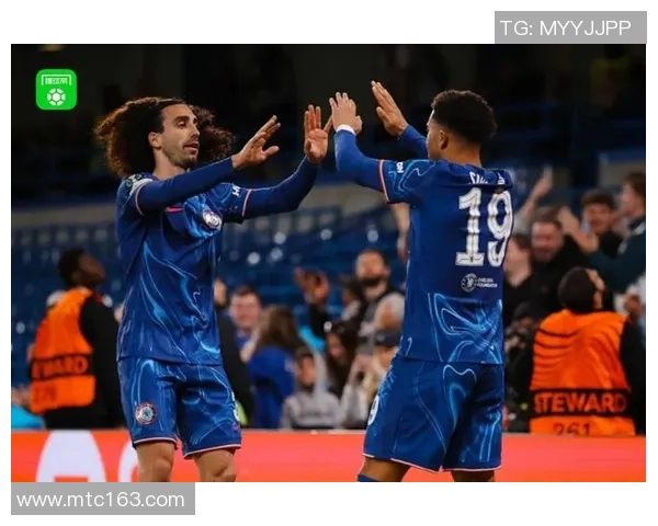 欧冠精彩对决阿森纳与巴黎圣日耳曼战成平局神扑瞬间引发全场热潮